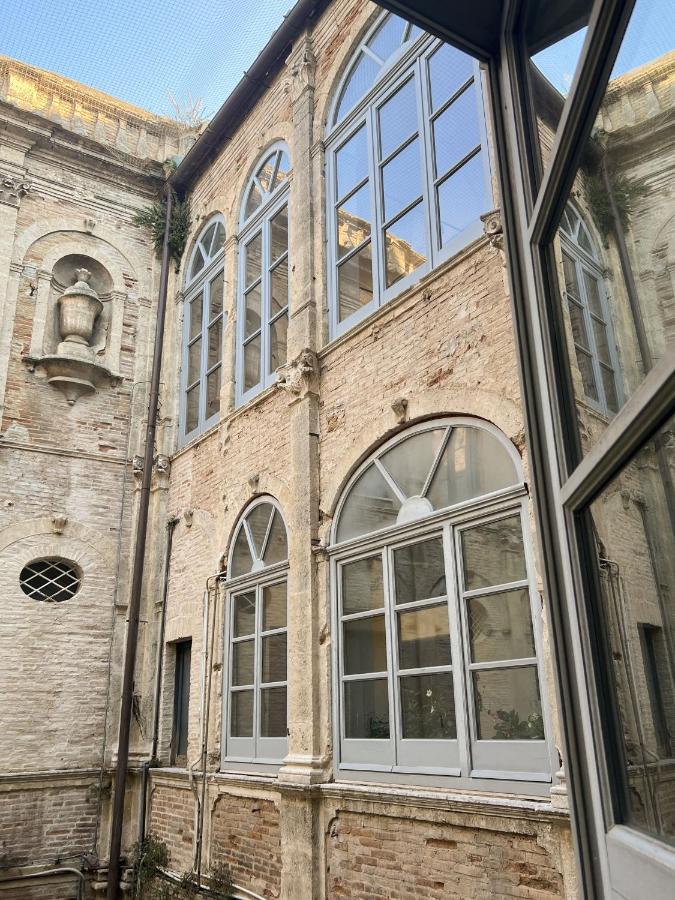 B&B Palazzo Lombardi Lucera Kültér fotó