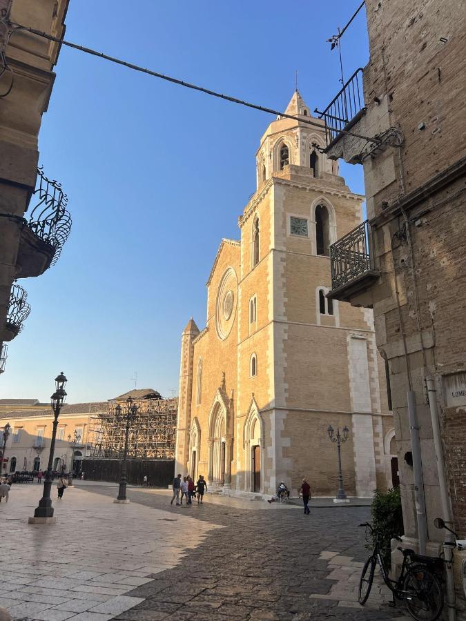B&B Palazzo Lombardi Lucera Kültér fotó